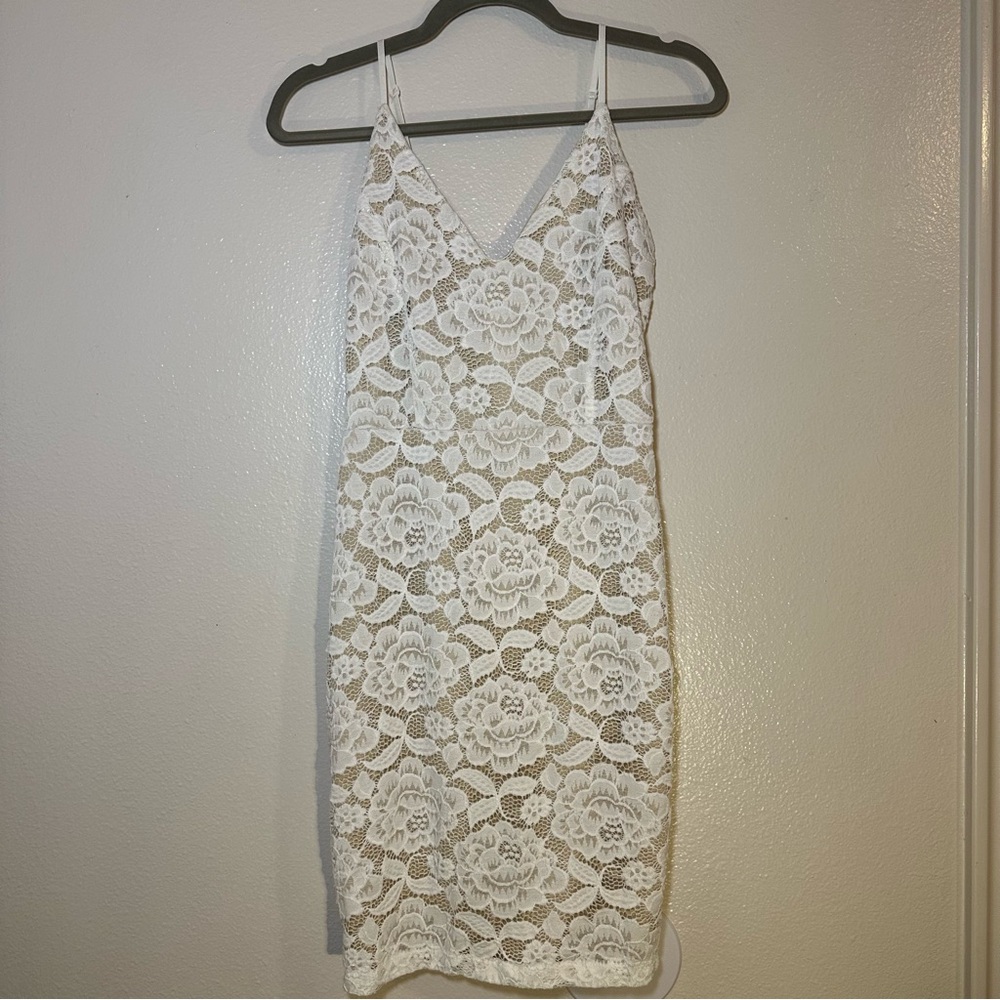 Guess Ivory Floral Lace Dress